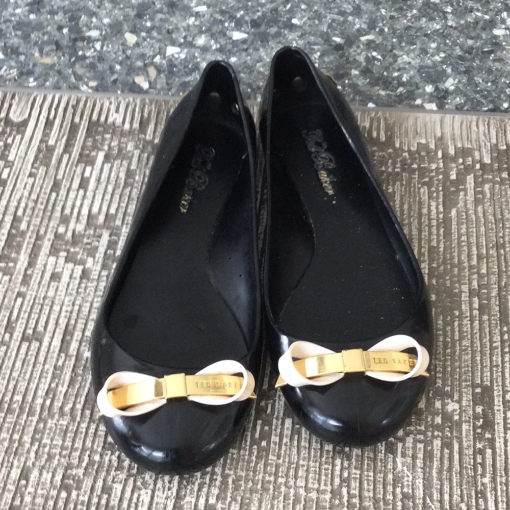TED BAKER FLATS